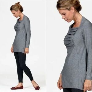 Goddess Gear Knit Gathered Front Tunic Size Medium